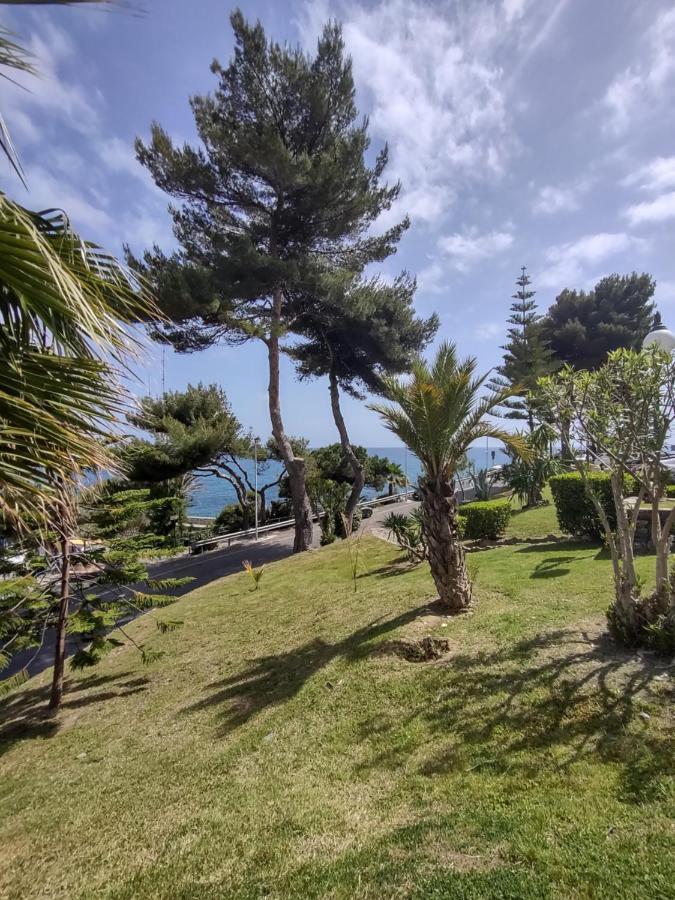 Bungalow Sixdays 2 Camporosso  Dış mekan fotoğraf